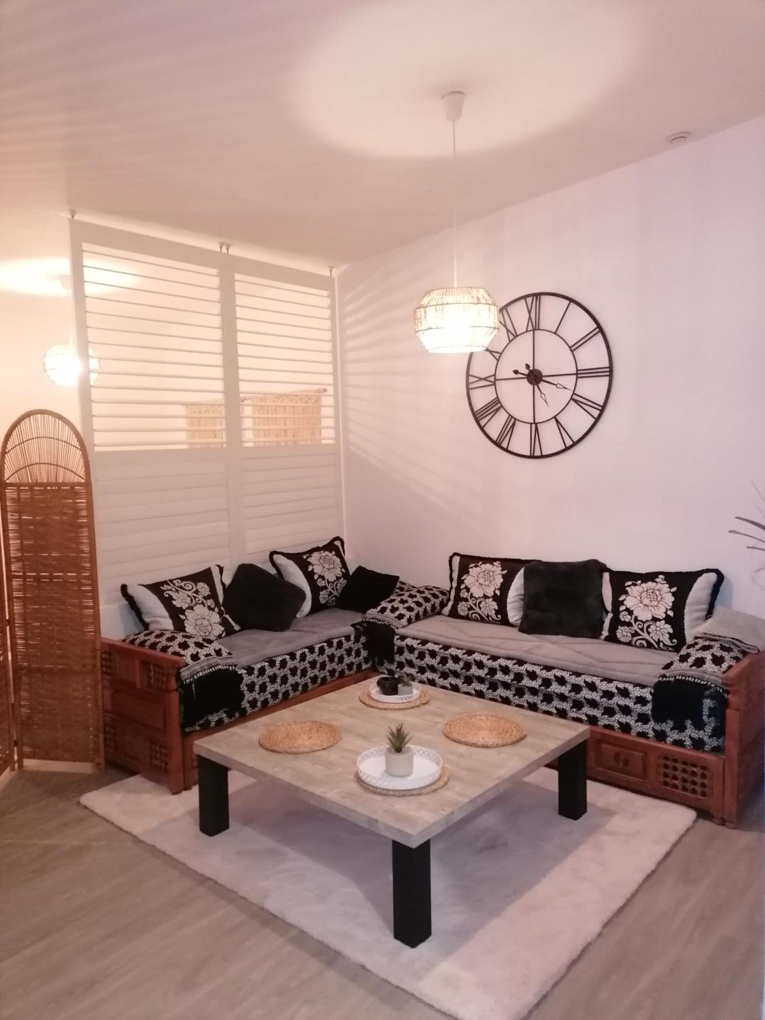 Rouvroy Appt L'Orientale 50M2 Avec Terrasseアパートメント エクステリア 写真