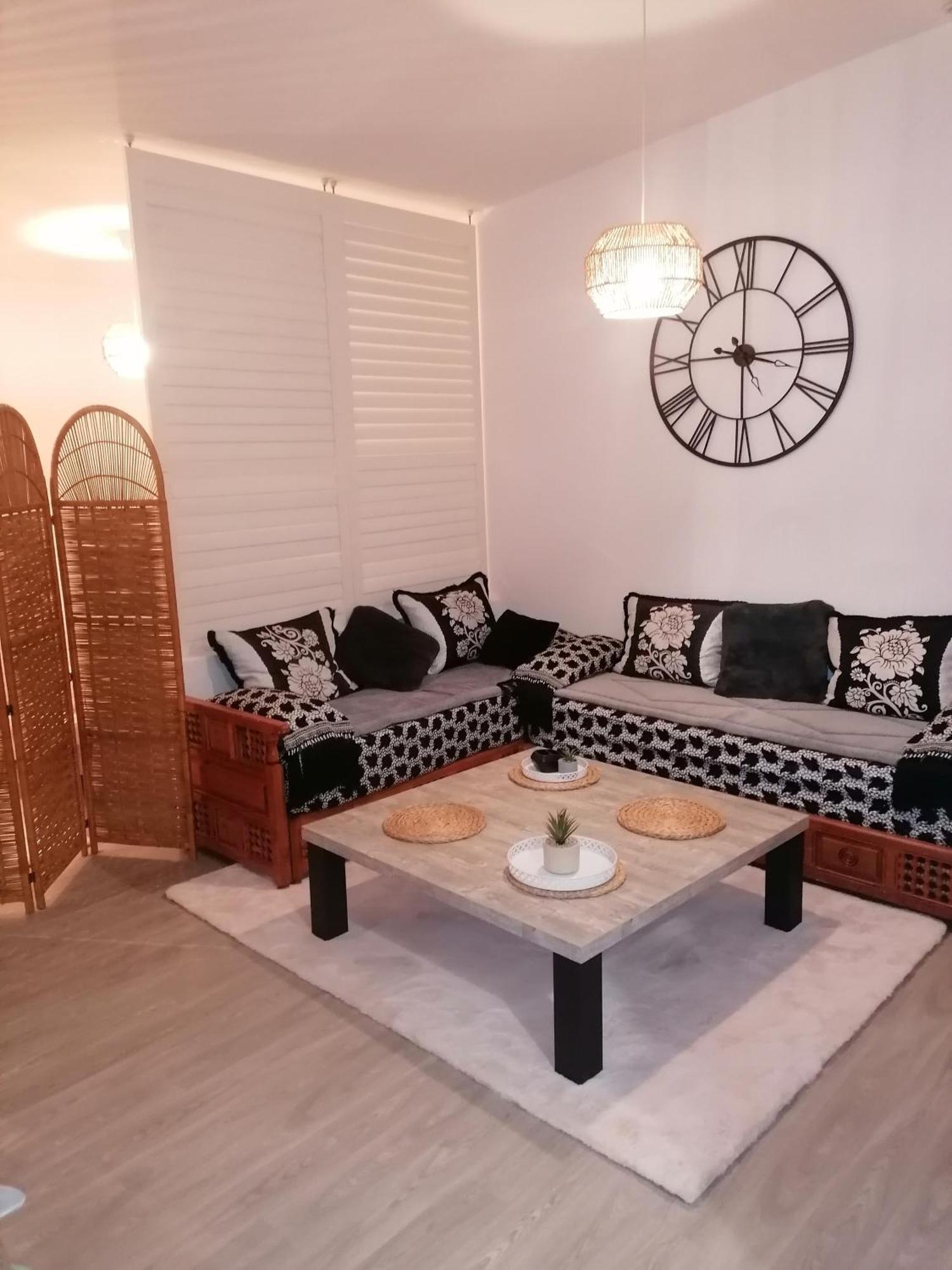 Rouvroy Appt L'Orientale 50M2 Avec Terrasseアパートメント エクステリア 写真